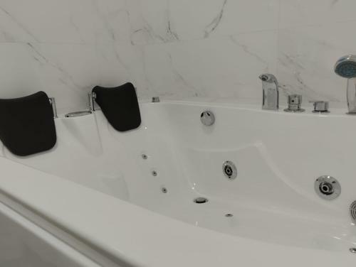 Apartamento Mini Estudio Jacuzzi Doble Sevilla "poligono Industrial"