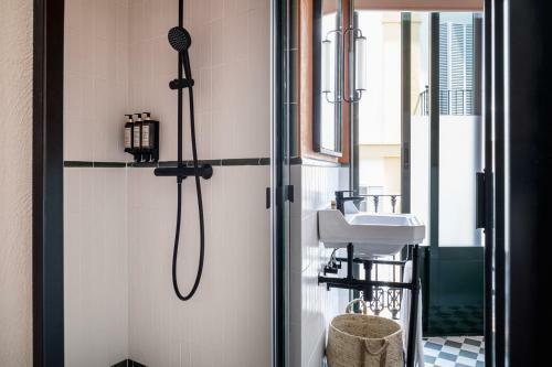 The Honest Hotel