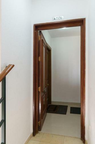 Apartamento Rentalsevilla Con Terraza A Orillas Del R�o