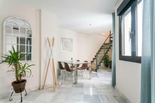 Apartamento �tico Terraza Privada. Centro Ciudad