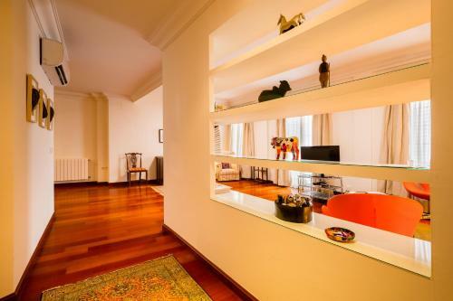 Apartamento Amplio Y Luminoso-2d 2b-triana