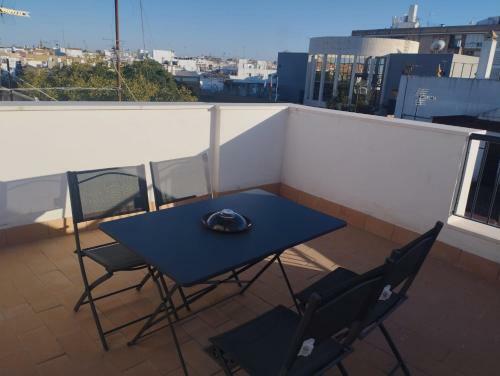 Apartamento Atico Aire De Triana