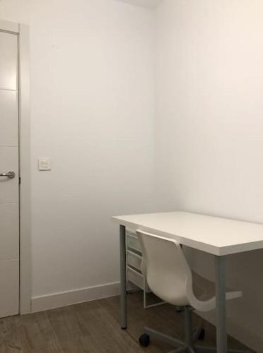 Apartamento Nuevo, Los Remedios.