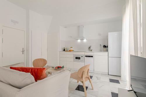 Aurora Terrace Apartments