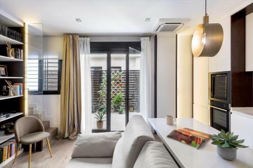 Monkeys Apartments Faustino �lvarez Deluxe & Courtyard