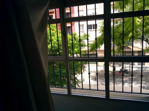 Apartamento Piso Para 6 Junto Al Acueducto. A Pasos Del Centro