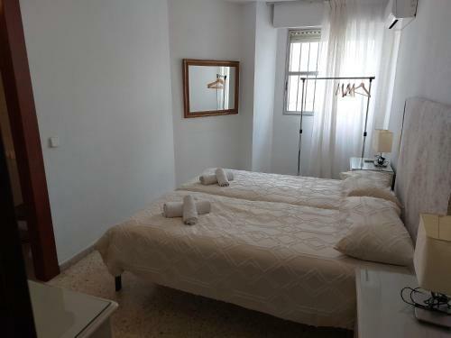 Apartamento Piso Para 6 Junto Al Acueducto. A Pasos Del Centro