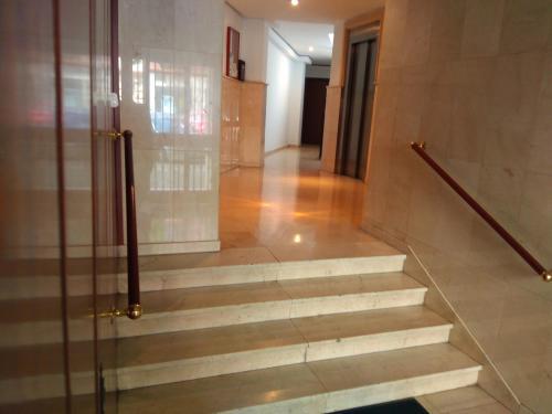 Apartamento Piso Para 6 Junto Al Acueducto. A Pasos Del Centro