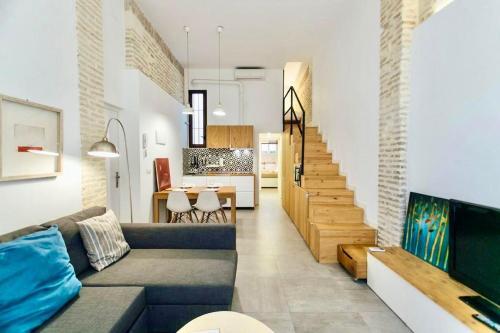 Apartamento �tu Hogar Con Alma En Sevilla!