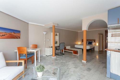 Apartamento Luminosity Square Studio. Francos 14
