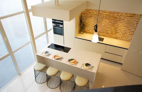Apartamento Moderno Duplex Sevillano