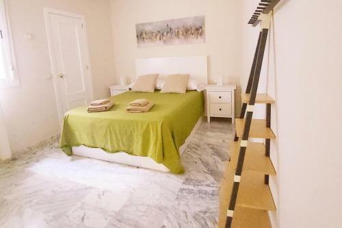 Cozy Apartment In Sevilla Old Town