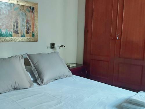Apartamento Junto A La Calle Betis: El Coraz�n de Triana