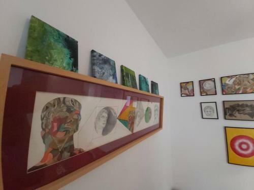 Luminoso Apartamento En El Centro, Con Mucho Arte