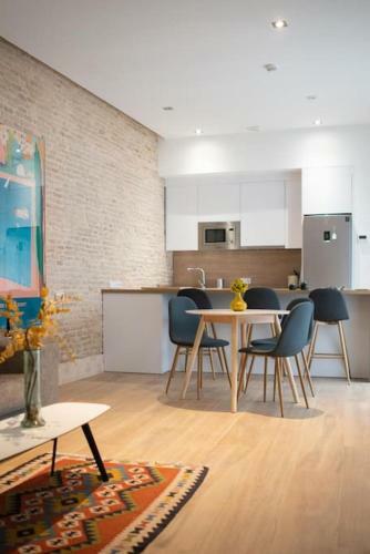 Apartamento Suite En Triana, Tranquilo, Independiente