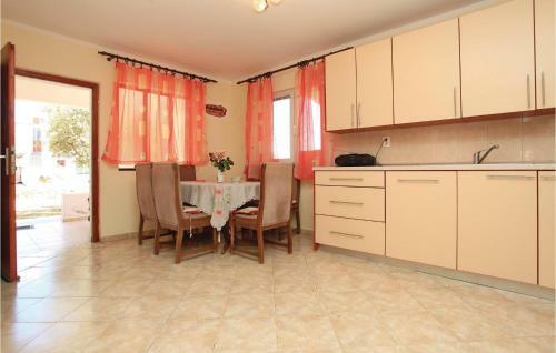 Holiday Home Pelegrin 58