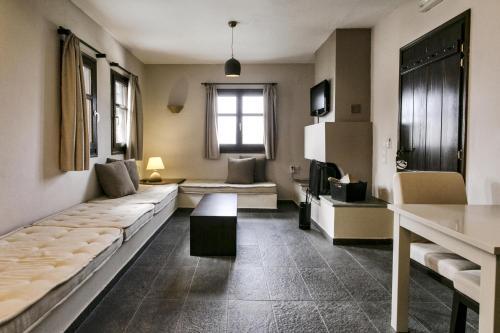 Hotel 12 Months Luxury Resort