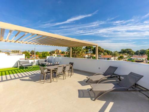 Apartment Tropical Beach Penthouse By Interhome