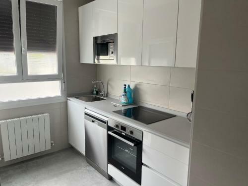 Apartamento Salgeta Reformado Amplio Y Acogedor Con Wifi