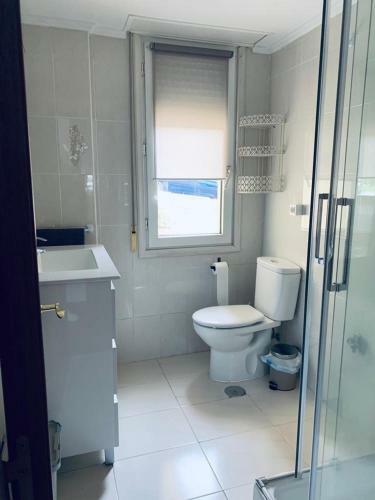 Apartamento Cerca de La R�a Con Parking Incluido By Insidehome