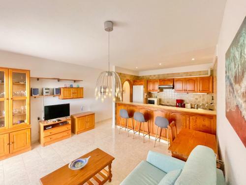 Apartamento Calle Tamara 2-9