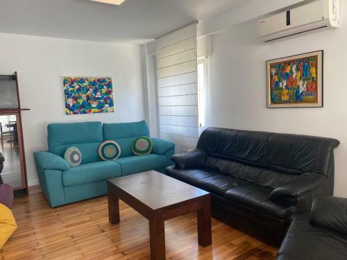 Magn�fica Casa Independiente By Bebalmy