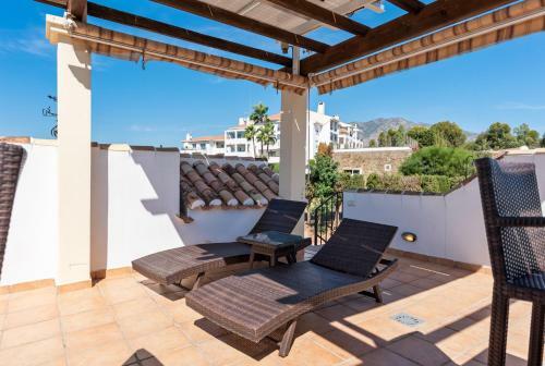 Villa Breathtaking Mansion With Pool - Ref 85