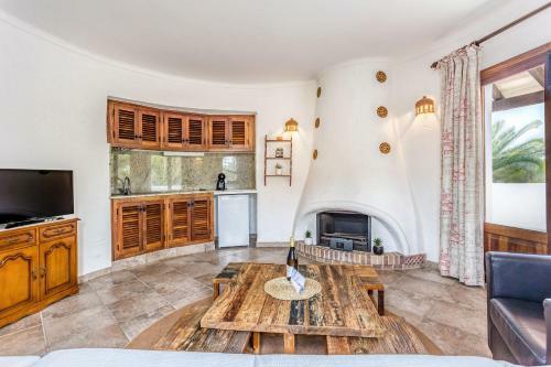 Apartment Oasis Cala Santanyi With Shared Pool