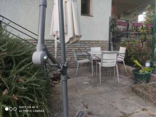 Karaltzos Lb00530