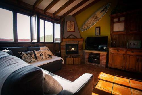 Casa Independiente Con Chimena, Jard�n Y Barbacoa