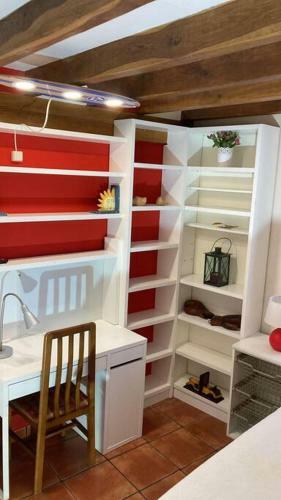 Casa Independiente Con Chimena, Jard�n Y Barbacoa