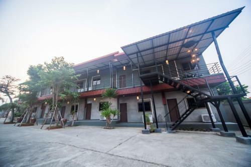 Albergue First Residence