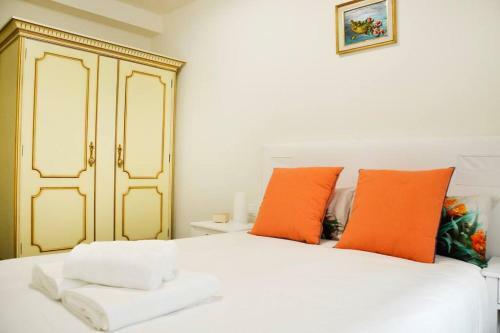 Nuevo Apartamento de 3 Dormitorios En Calle Alta