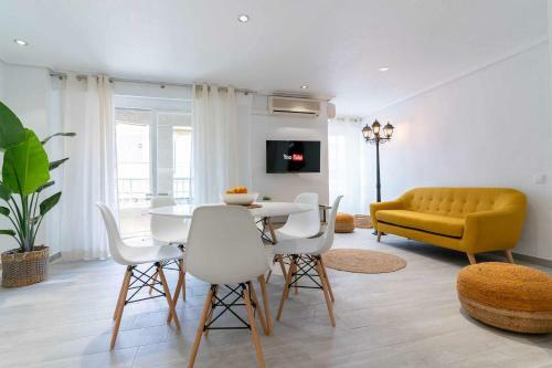 Apartamento Reformado Escasos Minutos Playa Ascensor AA