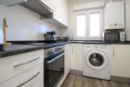 Apartamento C�ntrico Con Aparcamiento