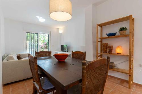 Rentafive Urb Piscina Chalet Terrazas 23143
