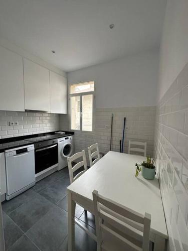 Apartamento It�nere Suit 8