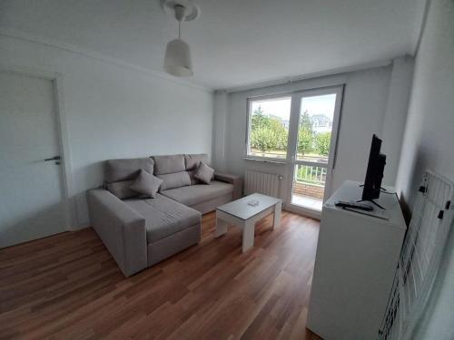Apartamento En Santander Soleado Y Con Terraza.