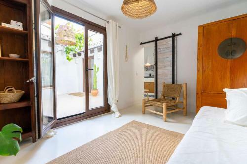 Rentafive Nuevo Villa Ibicenca Piscina