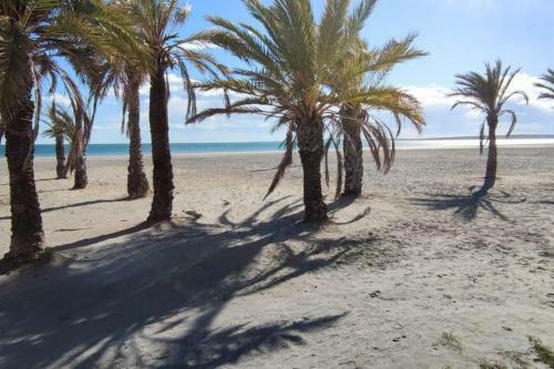Adosado Con Piscina Al Lado De La Playa
