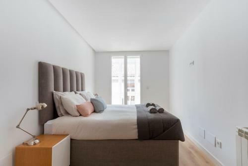 Apartamento Piso Moderno En El Centro Detr�s Del Edificio Banco Santander