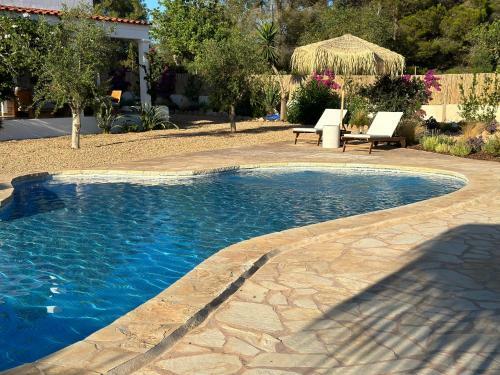 Villa Your Perfect Hideaway Only 5 Minutes From Ibiza
