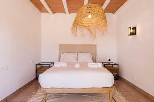 Villa Your Perfect Hideaway Only 5 Minutes From Ibiza