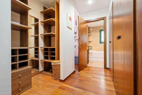 Hauzify I Villa Sagrera
