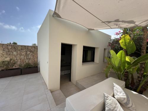 Preciosa Villa En Siesta