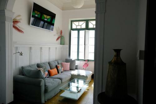 Rooftop Dreamhouse - 3br With Seaviews