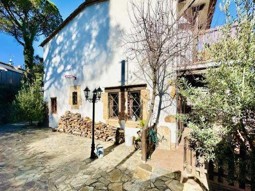 Agudes Costabravasi