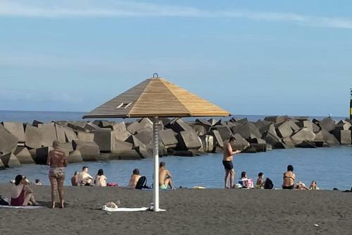 Stylish Apartement 2 Min To The Beach