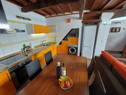 Casita Drago - Cozy Traditional House With Nice Terrace