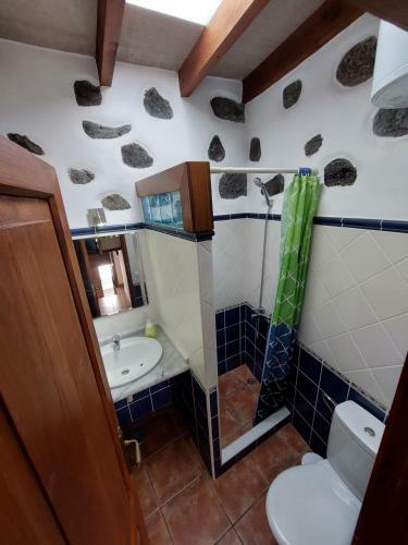 Casita Drago - Cozy Traditional House With Nice Terrace